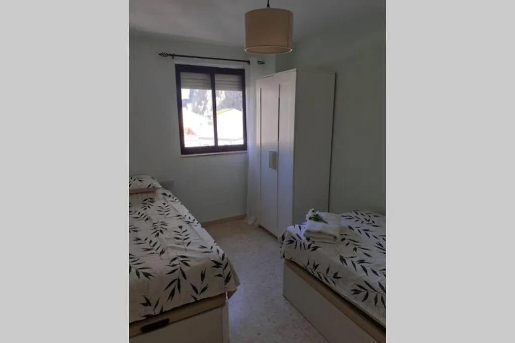 Bright And Central 2 Bedroom Flat In Gibraltar