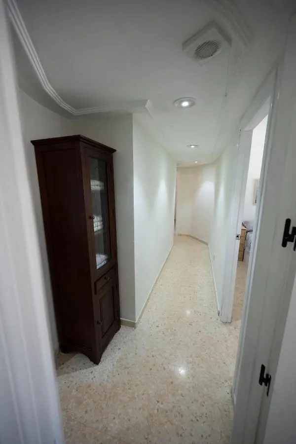 Bright And Central 2 Bedroom Flat In Gibraltar Apartment