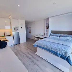 Floor - The Hub - Self Catering Apartment